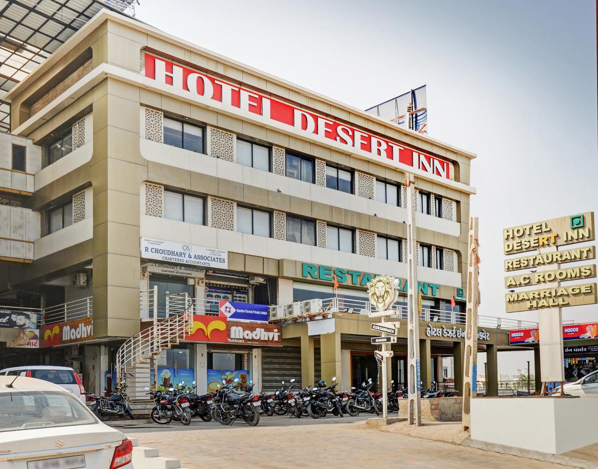 Hotel Desert Inn Tharad Kültér fotó
