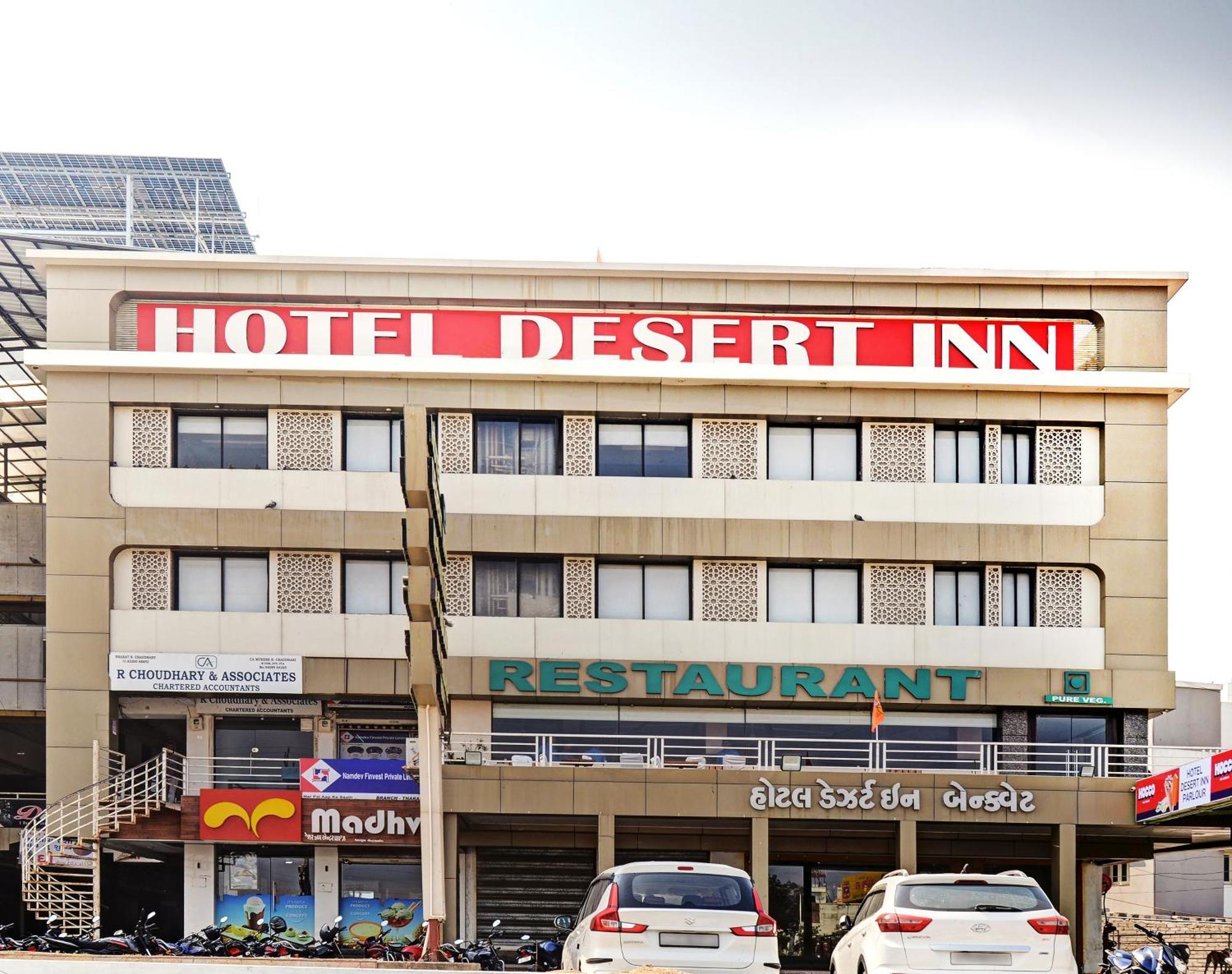 Hotel Desert Inn Tharad Kültér fotó