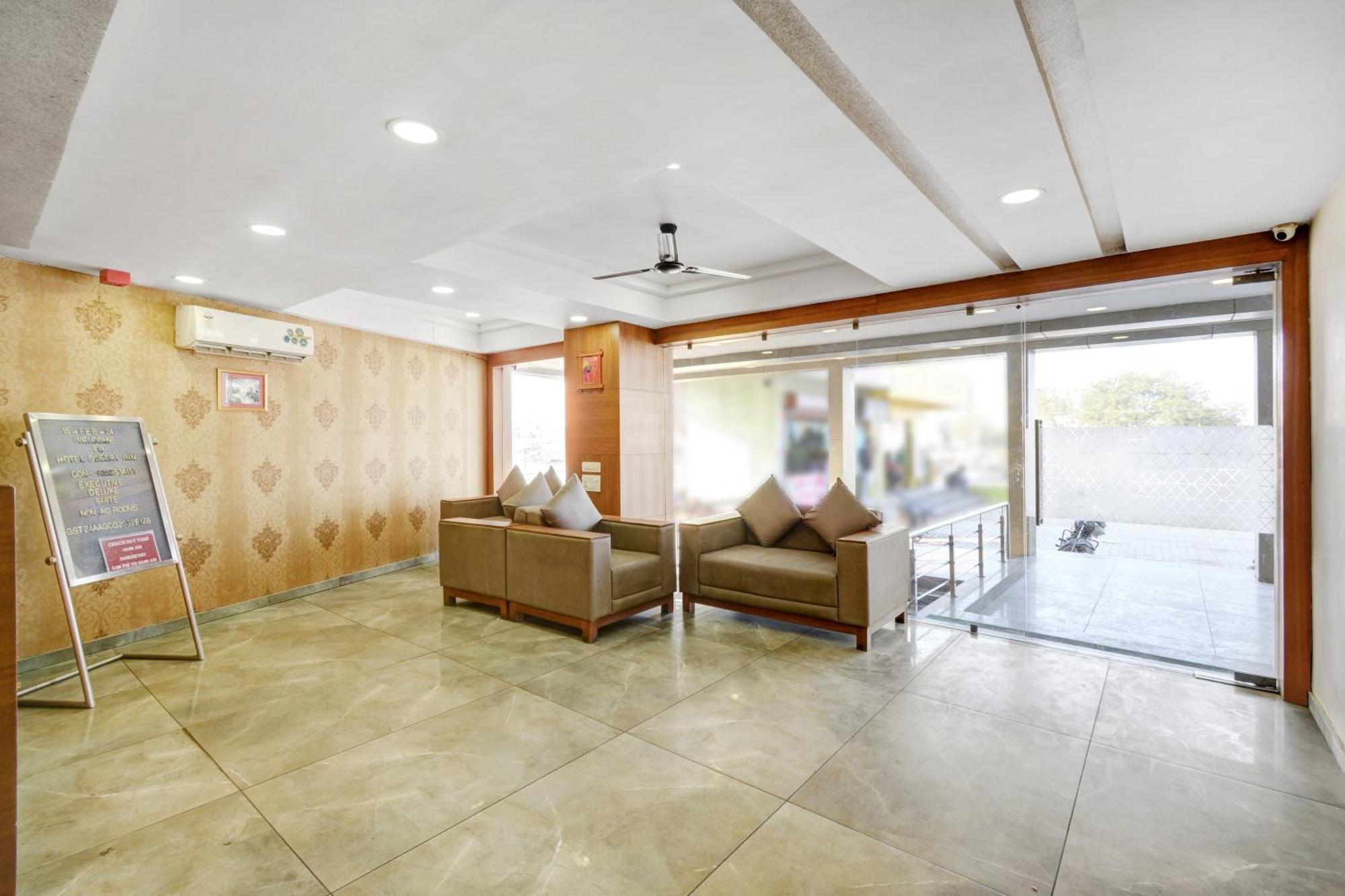 Hotel Desert Inn Tharad Kültér fotó